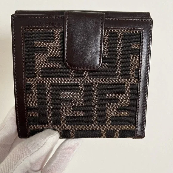 Vintage Fendi FF Zucca Bifold Wallet EUC Authenticity Guaranteed Wallets